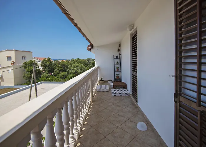 아파트 Welcome 돈제페트레케인