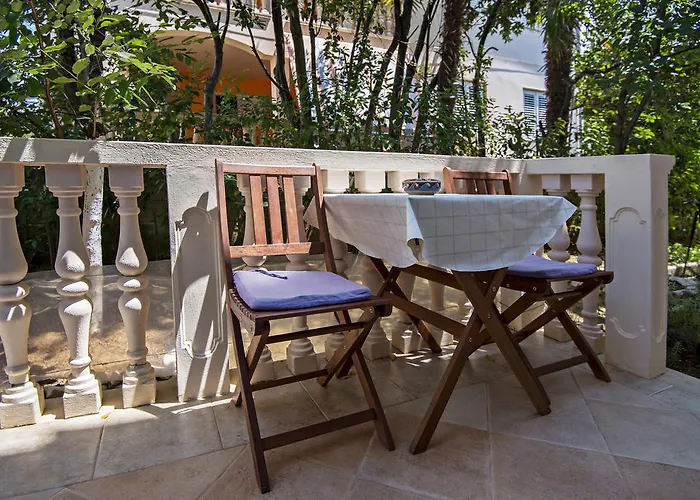 아파트 Welcome 돈제페트레케인